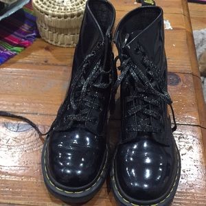 Dr. Martens Air Wair